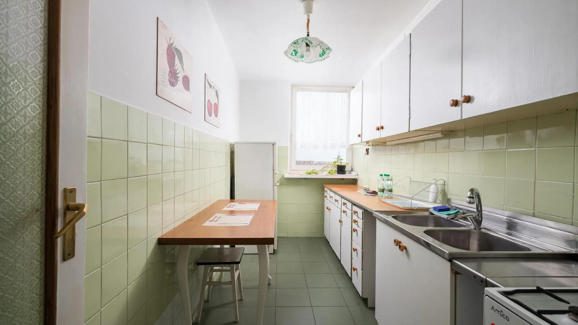 Old Town 3-Bedroom Apartment Warsaw Poland